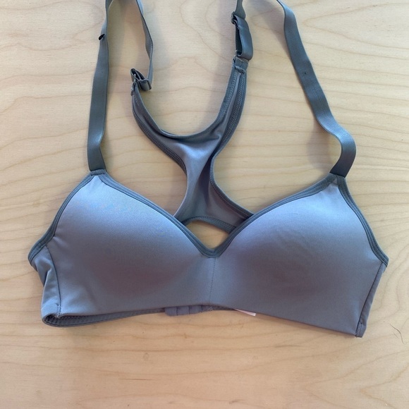 Bra size Small (BH) - Picture 3 of 10